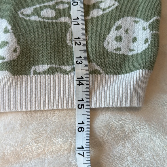 SHEIN Mushroom V-Neck Sleeveless Crop Knit Sweater Vest Size M Green - Picture 6 of 9